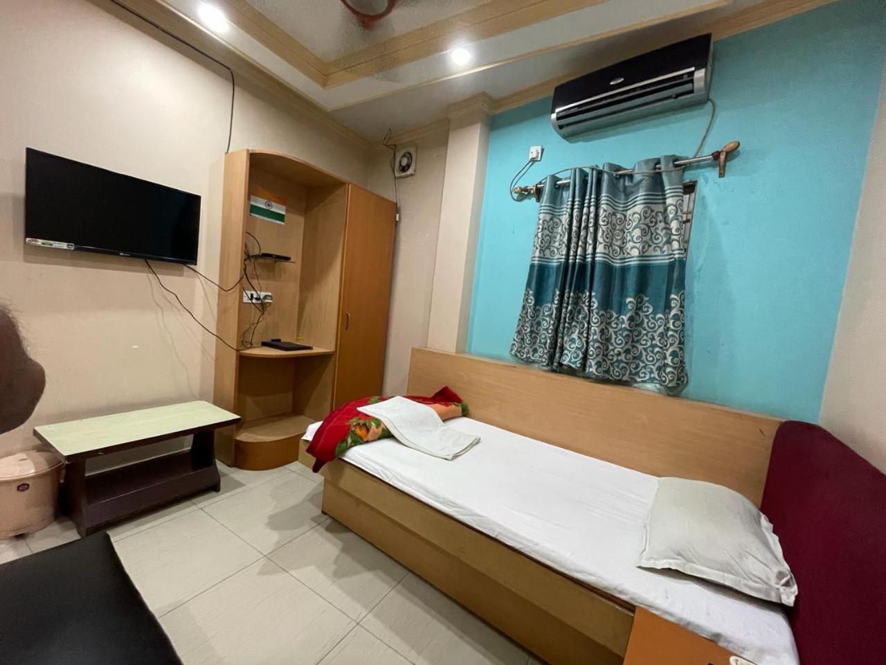 Starline Hotel อการ์ตาลา ภายนอก รูปภาพ