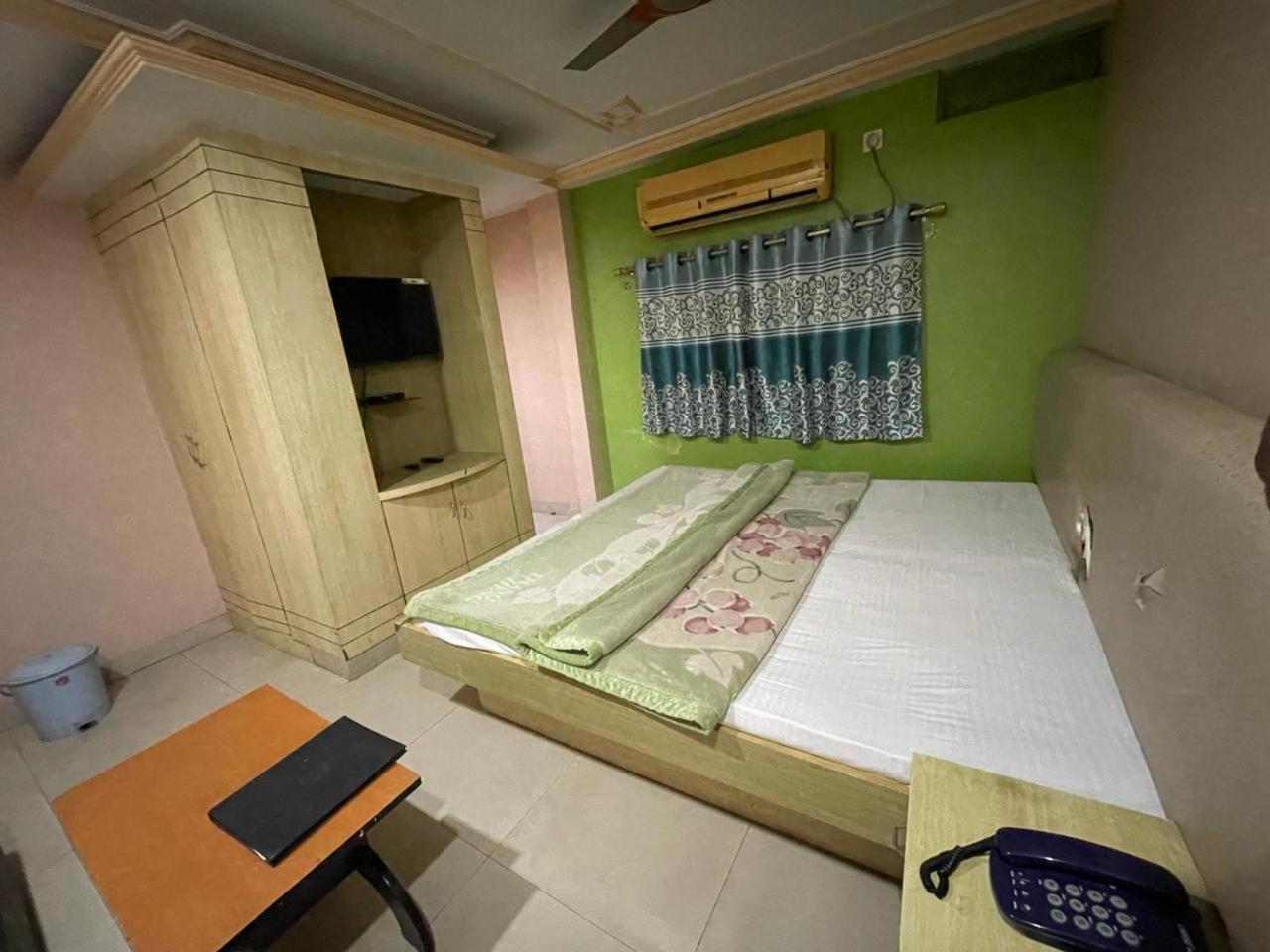 Starline Hotel อการ์ตาลา ภายนอก รูปภาพ